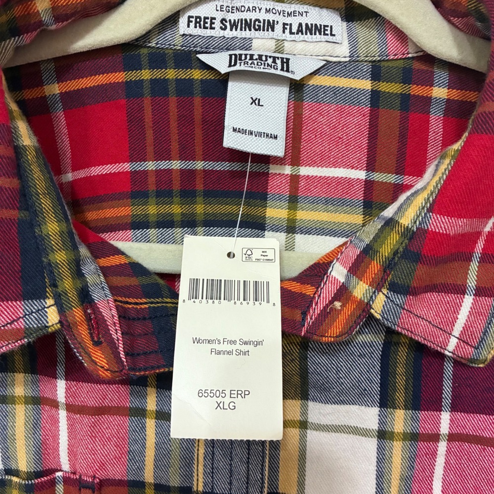 Duluth Trading Co Womens XL Flannel Shirt Red Plaid NWT Western Country Camping - Picture 3 of 9